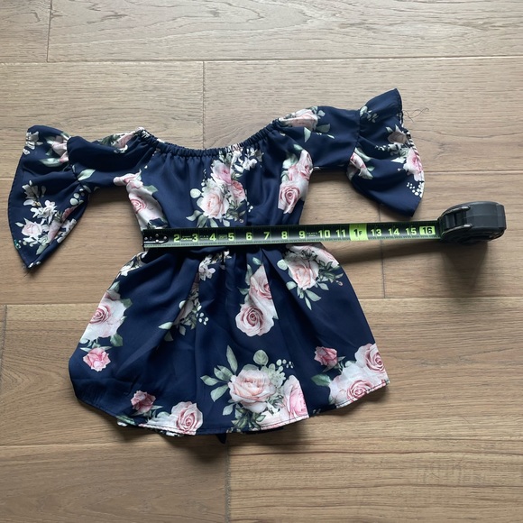 Mommy & Me matching floral dresses - Picture 8 of 10